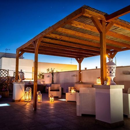 Le Colonne Bed & Breakfast Racale Eksteriør bilde