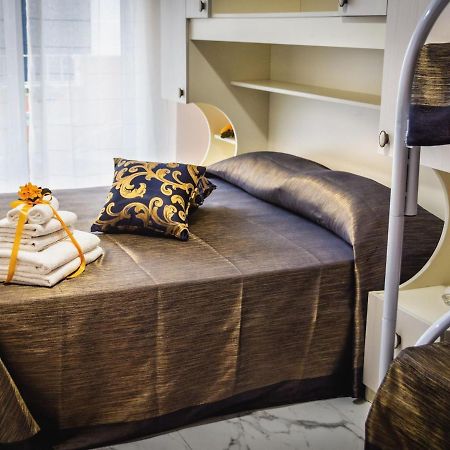 Le Colonne Bed & Breakfast Racale Eksteriør bilde