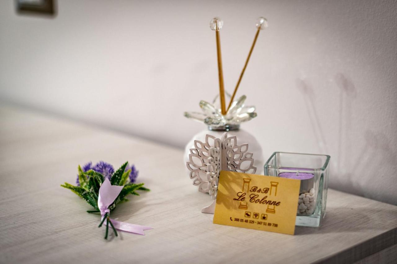 Le Colonne Bed & Breakfast Racale Eksteriør bilde
