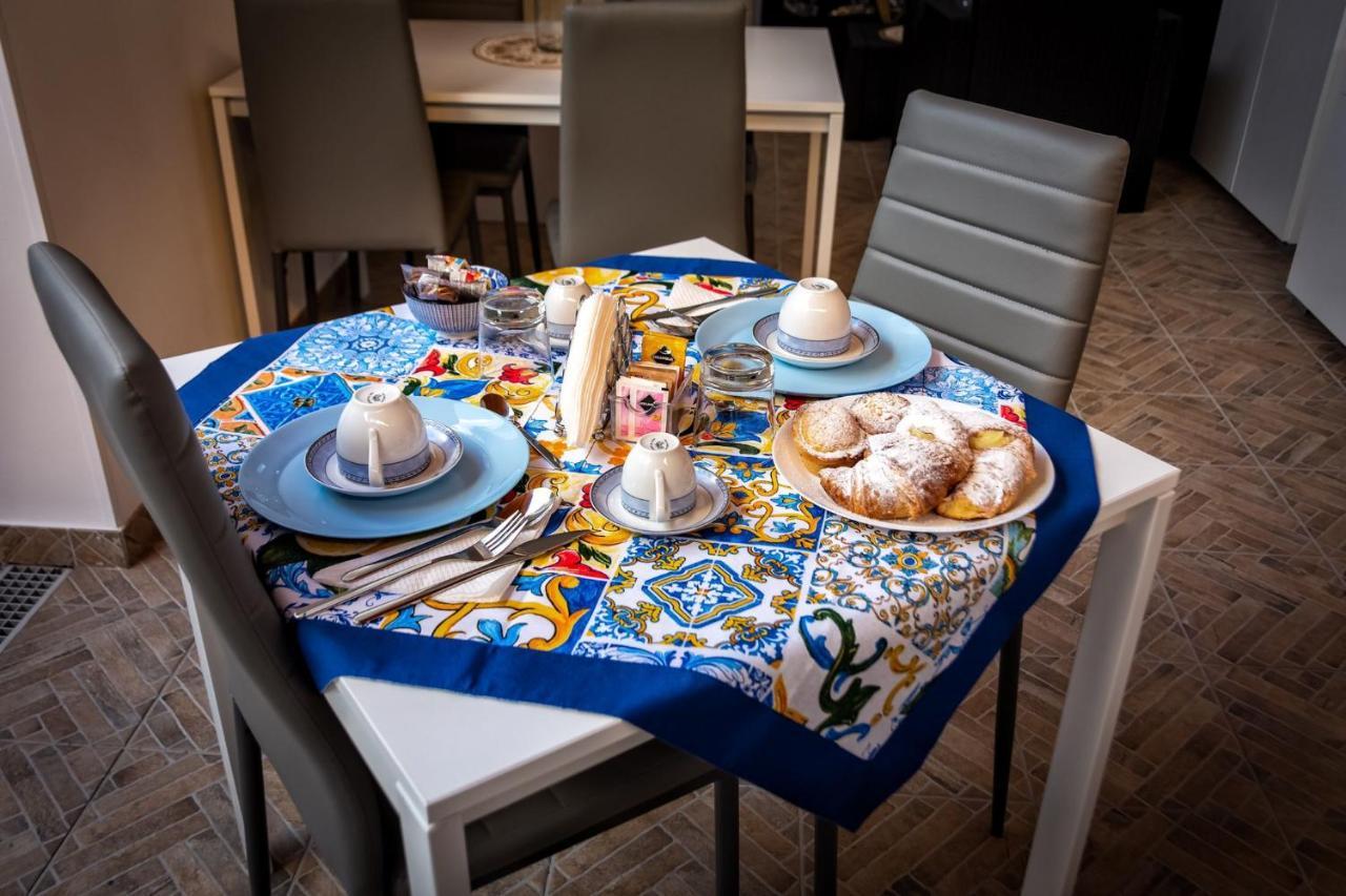 Le Colonne Bed & Breakfast Racale Eksteriør bilde