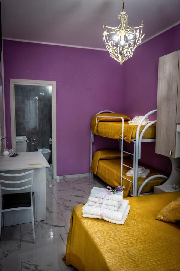 Le Colonne Bed & Breakfast Racale Eksteriør bilde